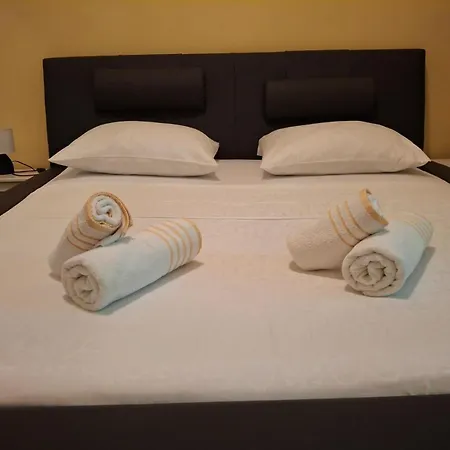 Damir Апартаменты *